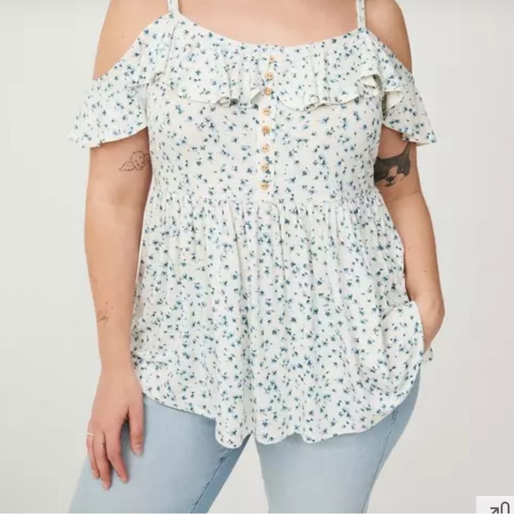 torrid White Floral Cold-Shoulder Ruffle Babydoll Tank size Plus size 4